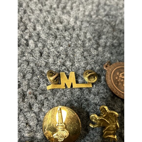 1970s Vintage High School Sports Athletic Medals Lot - Picture 8 of 10